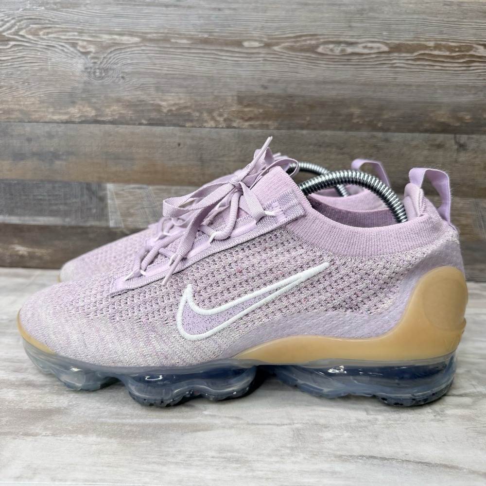 Nike Air VaporMax 2021 Flyknit Women's Size 10 Pink White Running Shoes Sneakers - Picture 3 of 10